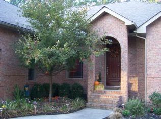 310 Barnstaple Dr, Daniels, WV 25832
