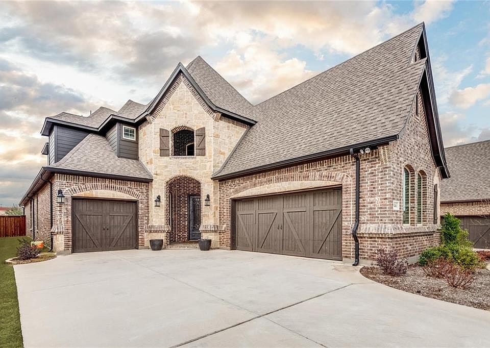 1st image of 4446 Vineyard Creek Dr