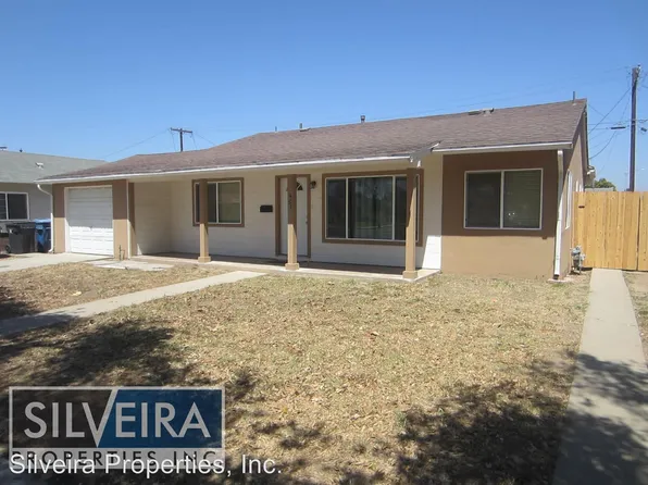 402 S Concepcion Ave, Santa Maria, CA 93454