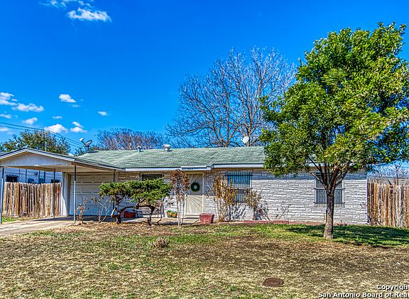 3rd image of 5815 Middlefield Dr