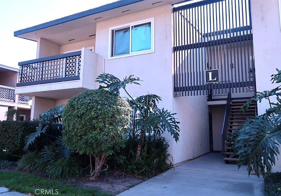 1st image of 12200 Montecito Rd APT L208