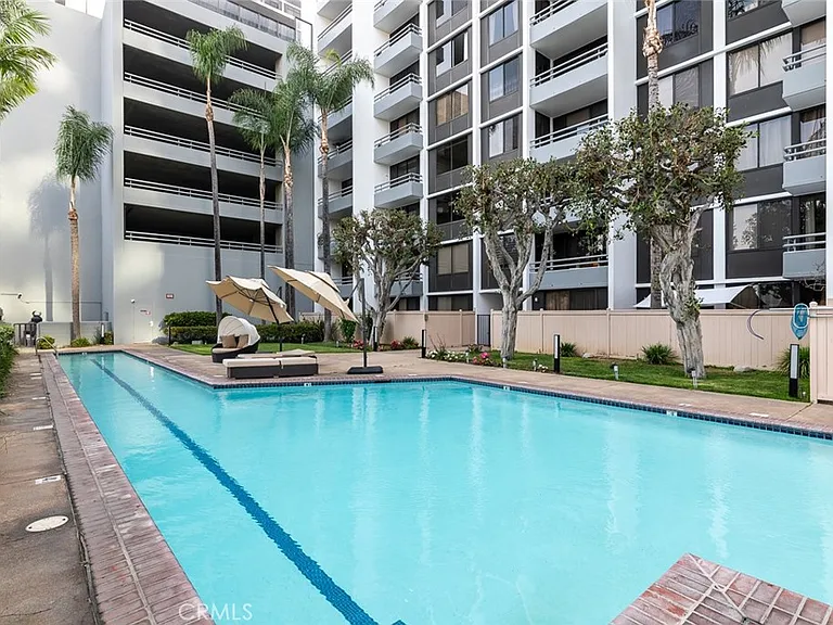 345 Pioneer Dr #1404 — Photo 36