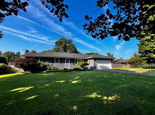 18396 Hall Dr, Mount Vernon, OH 43050