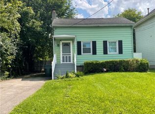 13 Planet St, Rochester, NY 14606