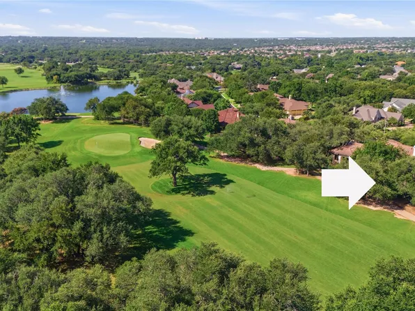 300 Stardust Ln, Georgetown, TX 78633