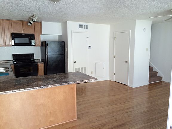 3rd image of 1332 Esplanade Ave APT 2