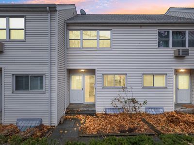 68 Hope St APT 10, Stamford, CT, 06906