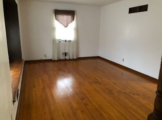 9304 E 27th St S, Independence, MO 64052