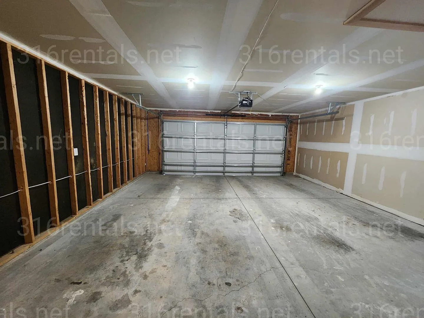 1809 E 69th Ct N — Photo 4