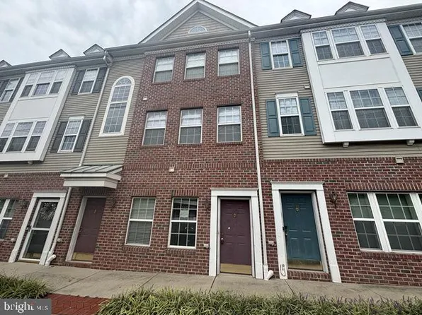 1072 Lamberton St, Trenton, NJ 08611