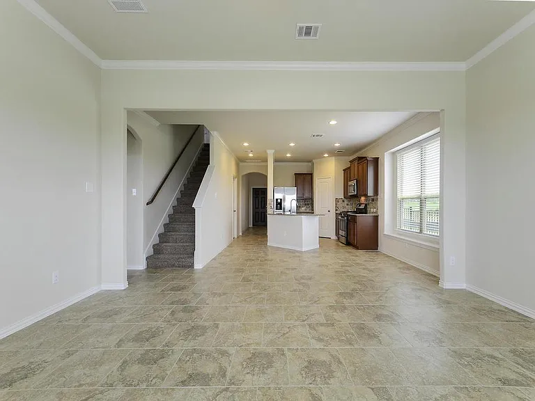 2617 Creeping Vine Ct — Photo 6