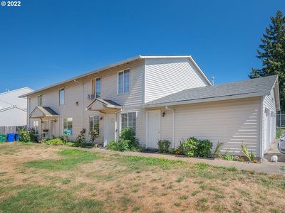 18151 SE Ash St, Portland, OR, 97233