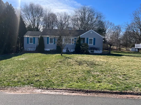 22 Russell Road, North Haven, CT 06473