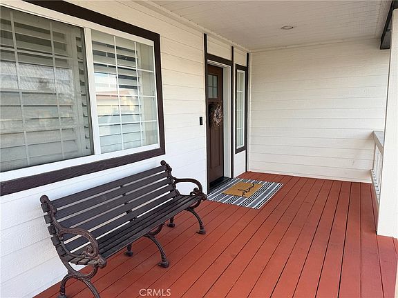 4th image of 18285 Harbor Dr