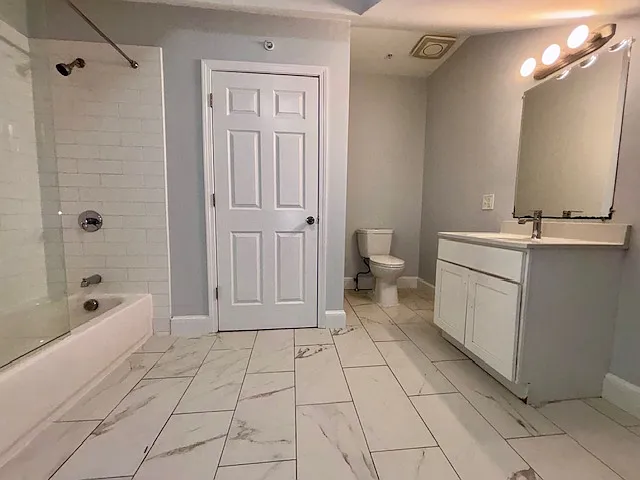 104-106 Winthrop St #8 — Photo 7