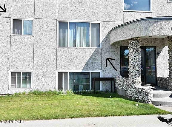 3rd image of 81 Slater Dr APT 3