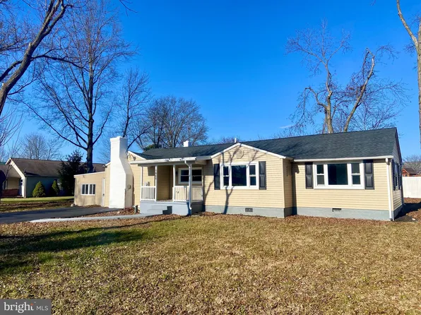 1565 E Philadelphia Ave, Gilbertsville, PA 19525