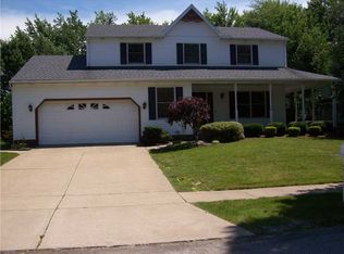 2973 Ivy Ln, Erie, PA 16506