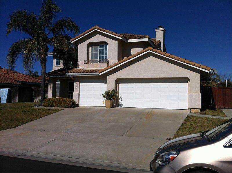 1st image of 3326 Hollowtree Dr