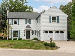 414 Kensington Dr, Maple Bluff, WI 53704