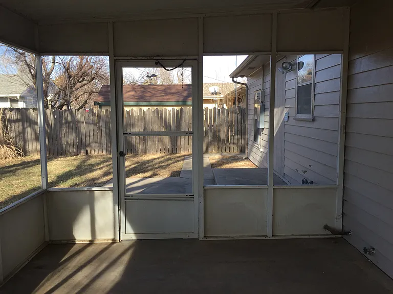 111 Fay St — Photo 20