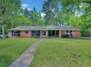 111 Lakewind Dr, Lufkin, TX 75901