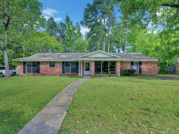 111 Lakewind Dr, Lufkin, TX 75901