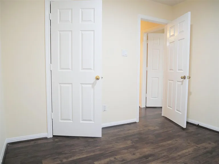 2311 Flint Brook Ct — Photo 26