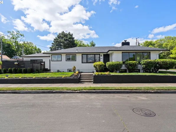 2208 NE Liberty St, Portland, OR 97211