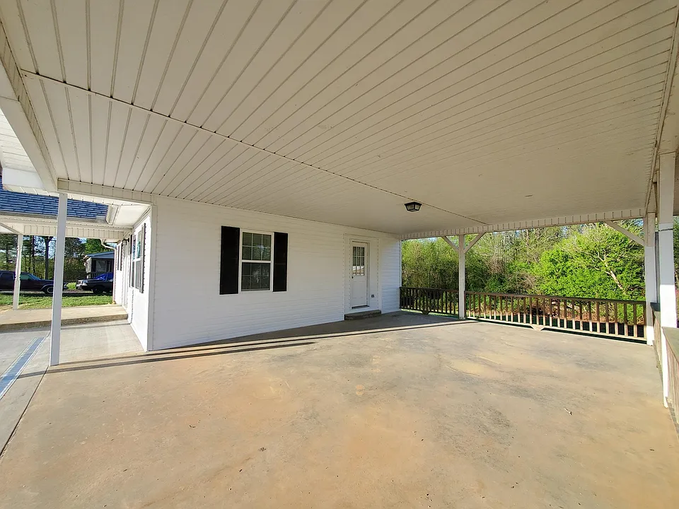 Unit #733 2 bd, 1 bath