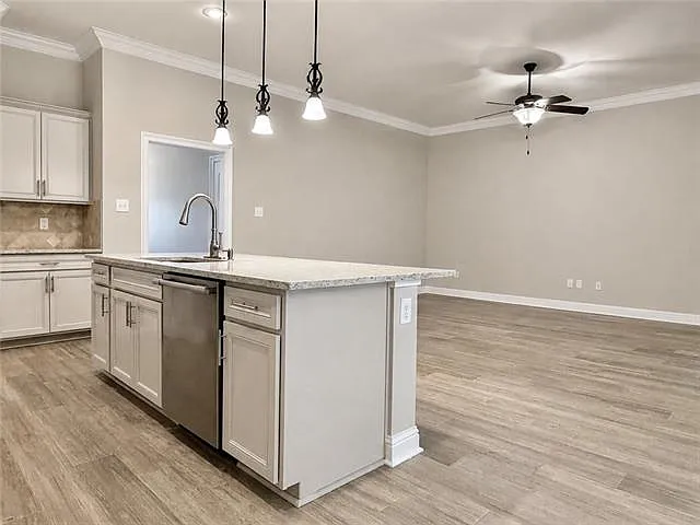 496 Tiger Ave — Photo 5