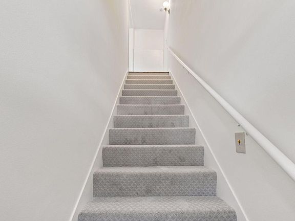2nd image of 3444 Cedar Ave S #2