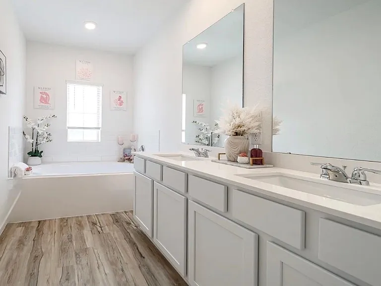 9914 Kilkenny St — Photo 5