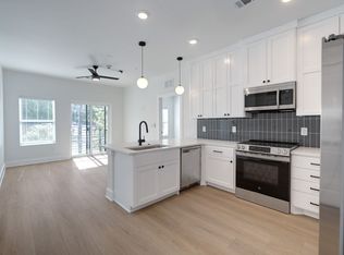 3000 Duval St #305, Austin, TX 78705