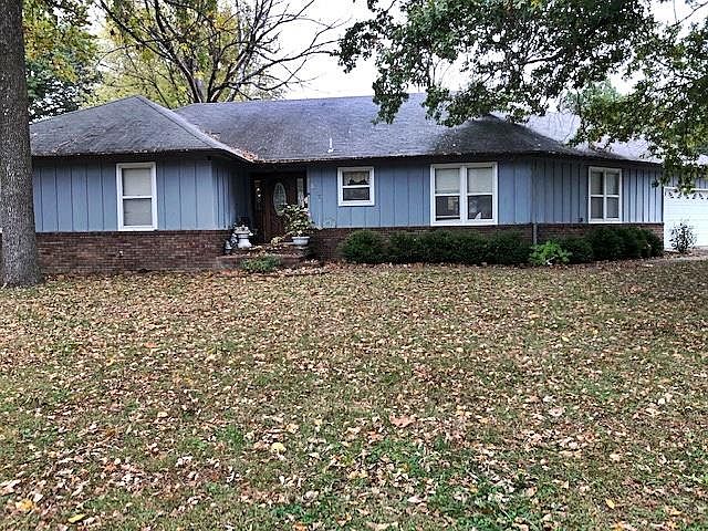 1st image of 1517 Woodland Dr