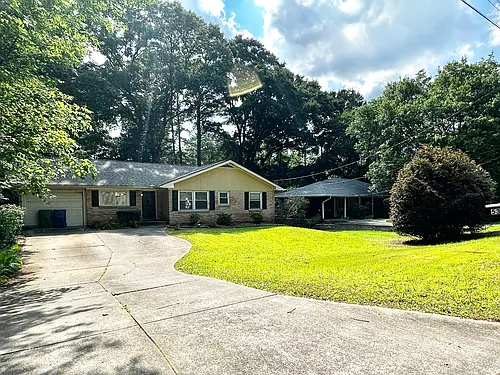 538 N Superior Ave Photo 1
