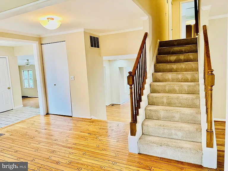 9124 Wandering Trail Dr — Photo 6