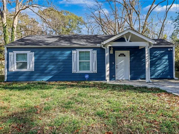4758 Manse Dr, Forest Park, GA 30297