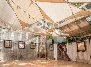 8221 Monteel Rd, West Hollywood, CA 90069