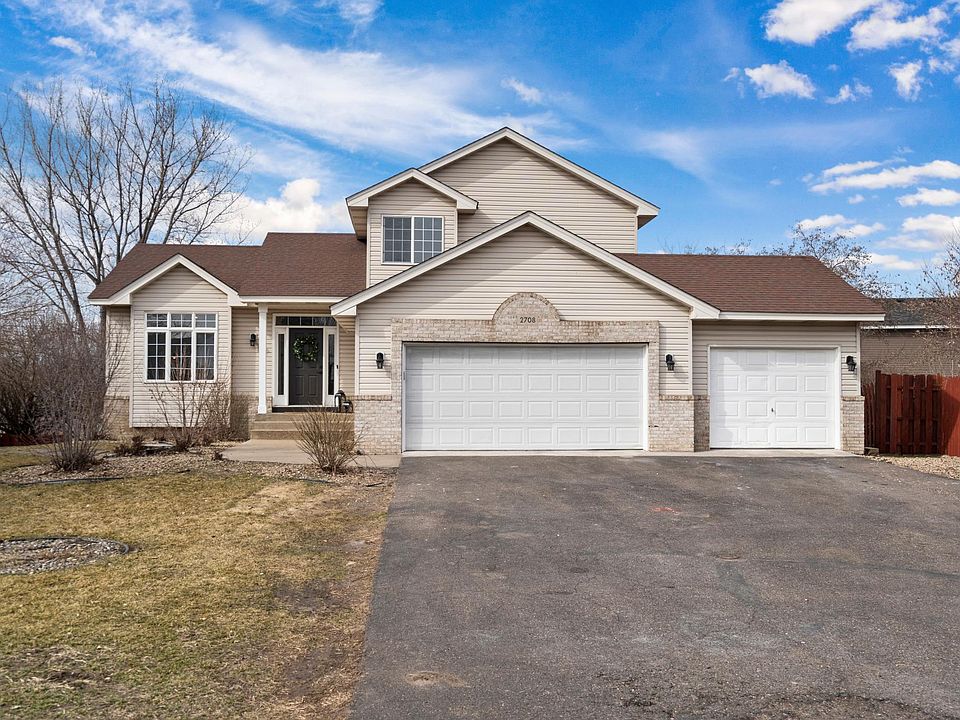 1st image of 2708 88th Ave NE