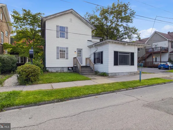 107 N 4th St, Clearfield, PA 16830