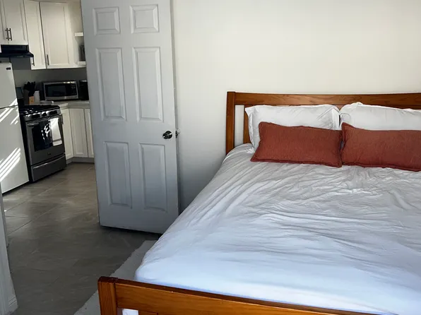 13969 Flomar Dr #B, Whittier, CA 90605