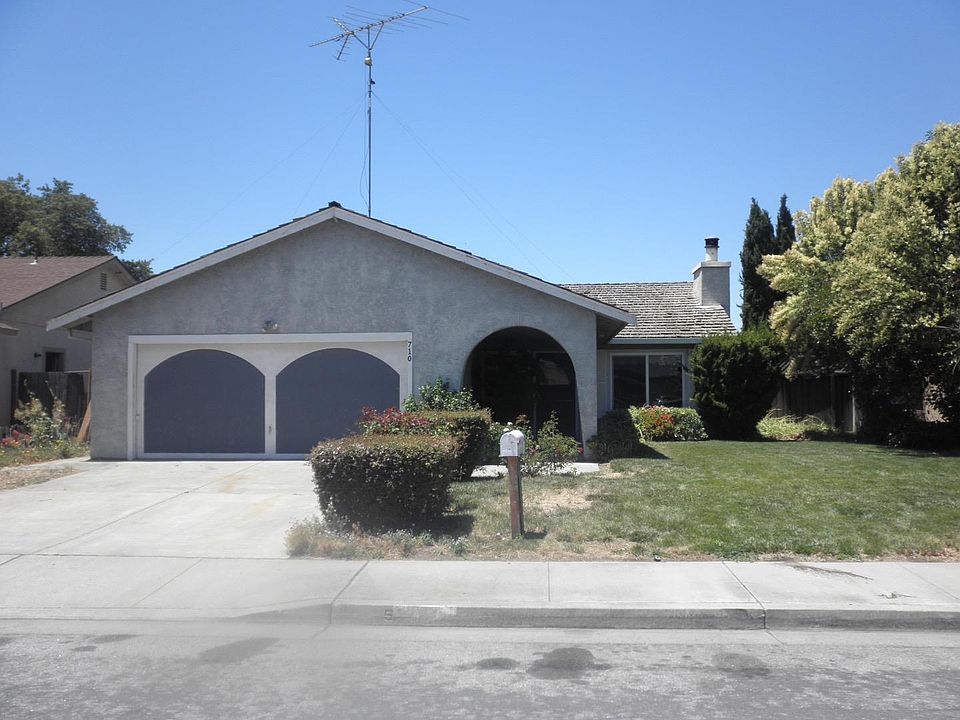 1st image of 710 Clearview Dr