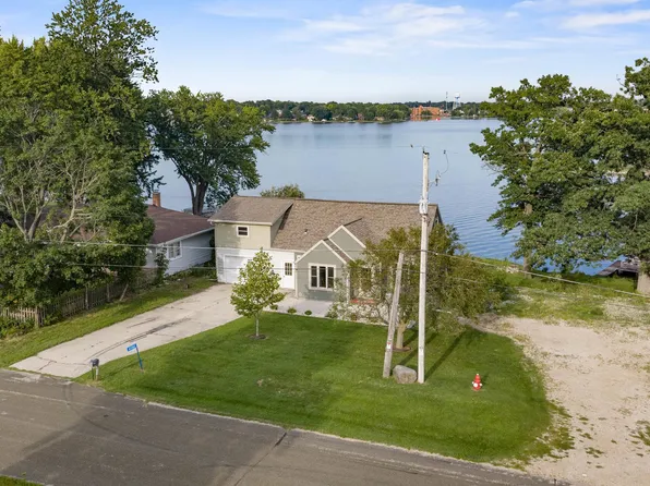 N7082 Airport Rd, Beaver Dam, WI 53916