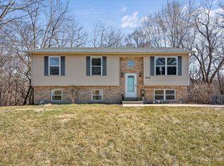 5716 Bunny Ave, McHenry, IL 60051