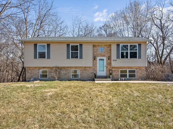 5716 Bunny Ave, McHenry, IL 60051