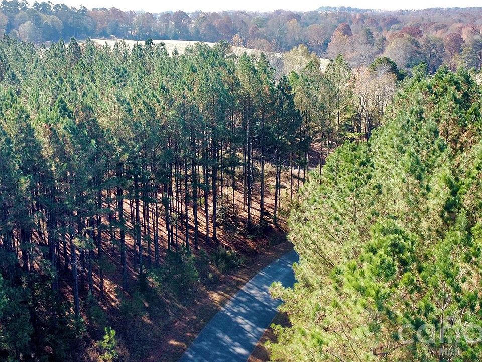 1st image of 127 Whispering Pines Ln #70A