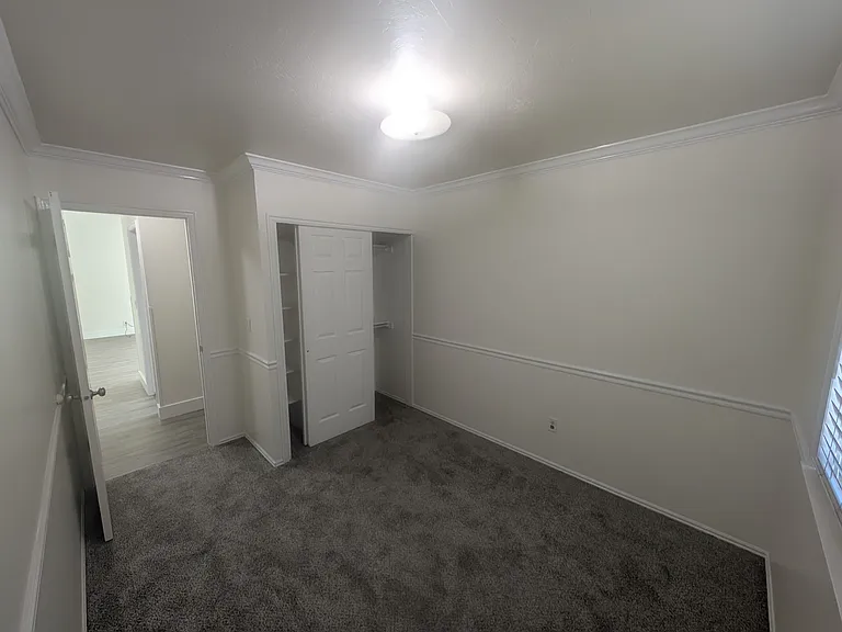 5750 S Dynasty Oaks Cir W — Photo 16