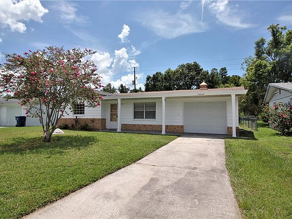 2nd image of 3842 Beacon Square Dr