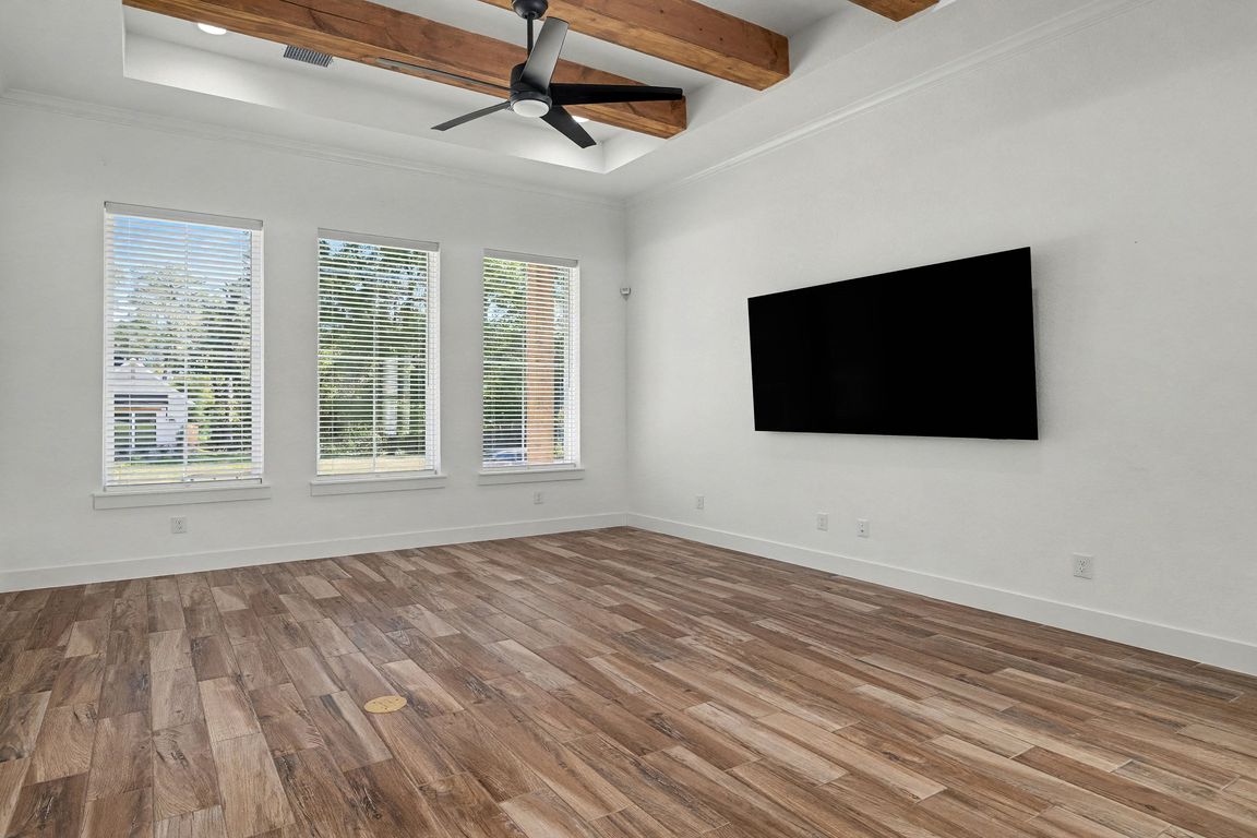 next background image